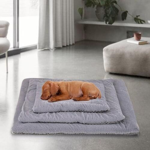 Rug Keep Warm Sleeping Mat Cat Bed Dog Bed Pet Mat Winter Warm Cat Dog Blanket Puppy Pet Portable Sofa Home Winter Thicken