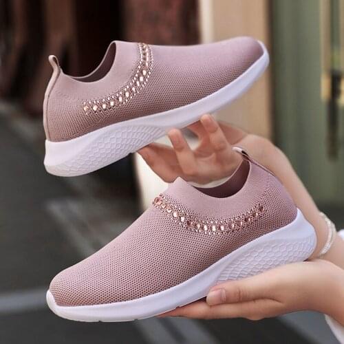 Lightweight Breathable Casual Shoes Fashion Sports Shoes Womens Socks Shoes 2021 Summer New Style