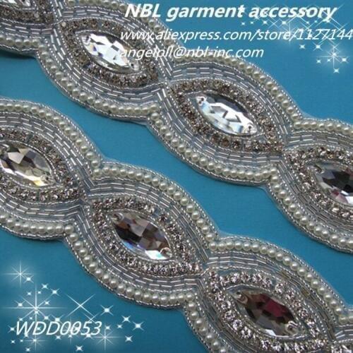 10 yards) Wholesale hand beaded sewing bridal crystal glass rhinestone pearl trim iron on for wedding evening dress WDD0053