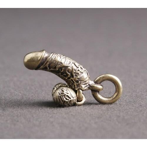 Creative Brass Male Penis Pendant Keychain Pendant Fun Simulation Chick Personality Pendant Mini Male Genitals Car Keychain