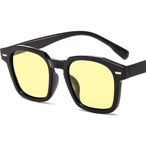 Rivet Square Frame Sunglasses Men Women Yellow Red Blue Lens UV400 Protection Eyewear Fashion Design Gafas De Sol