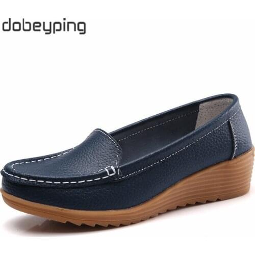 New Moccasins Womens Flats Spring Autumn Flat Platform Woman Loafers Genuine Leather Female Shoes Slip On Mother Walking Shoe
