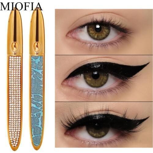 Combine Liquid Eyeliner and Eyelash Glue 2 In 1 Eyeliner Waterproof and Quick-drying Liquid Eyeliner Natural Fashion Eye Makeup
