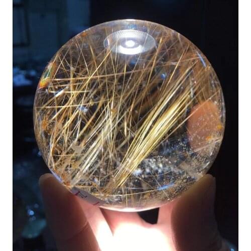 The diameter of the natural hair crystal ball is 7.5 cm, the hair is smooth, the crystal is clean, and the financial resources a