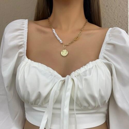 AENSOA Vintage Baroque Pearl Geometric Pendants Necklaces for Women Gold Color Metal Link Chain Necklace 2021 New Design Jewelry