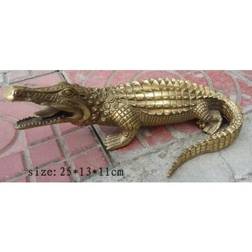 Chinese Copper Crocodile Mascot Furnishing Articles Decoration Is Very Good