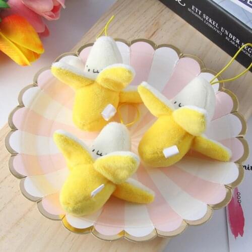 Novelty Cartoon Doll Comfortable Ornament Soft Birthday Gift PP Cotton Peeling Banana Shape Plush Doll Pendant for Decoration