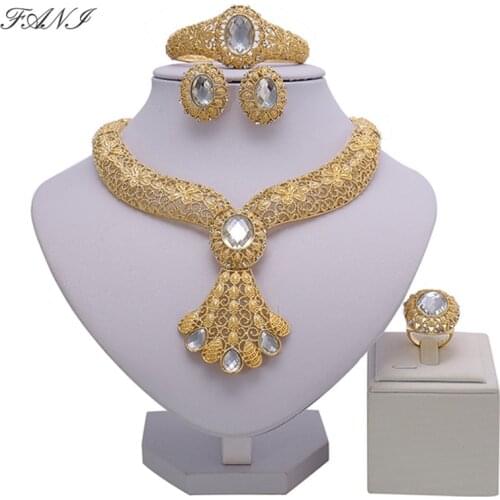 2021 Nigerian Wedding Woman Necklace set African Beads Bridal Jewelry Set Fashion Dubai Gold Color Jewelry Set Wholesale Design