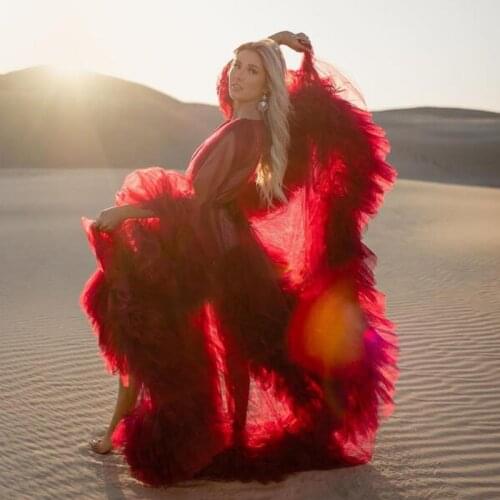 Red Formal Women Tulle Dresses For Photo Shoot Puffy Long Sleeves Tulle Robes Front Split Or Open Illusion Sexy Birthday Gown