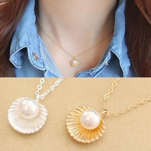 Classic Luxury Pearl Pendant Necklace For Women Simple Premium Shell Crystal Clavicle Chain The Korean Version Jewelry Dropship