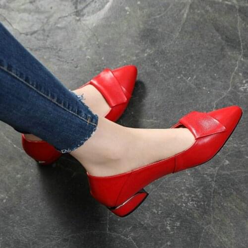 LAFAVIYI Leather Pumps