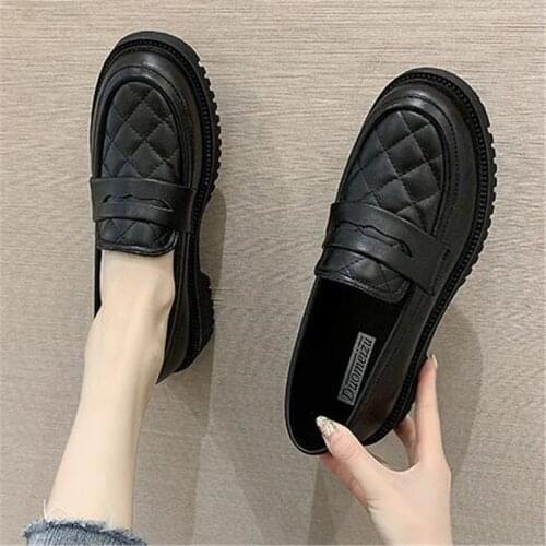 Spring Women Shoes Platform Fashion Round Head Women Flats Ladies Flat Shoes New Loafers Soft Bottom Casual Shoes Woman A990