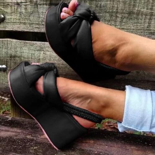 2021 New Women Sandals Summer Peep Toe Shoes Thick Bottom Non-slip Solid Female Slides Slippers Outdoor Womens Shoe Fashion