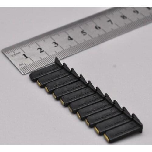 Hot Sales 1/6th Fashion Weapon Gun 10PCS/SET Pistol Magazines Scene Components