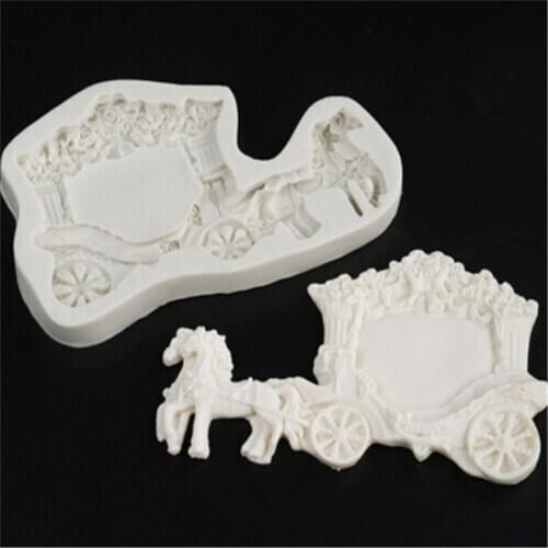 Cartoon Horse Carriage Silicone Mold 3D Craft Wedding Fondant Cake Decorating Tools Sugarcraft Kitchen Molds