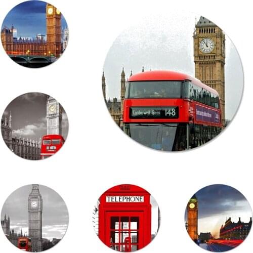 United London Big Ben TelephoneBox Icons Pins Badge Decoration Brooches Metal Badges For Backpack Decoration 58mm