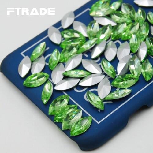 8 Sizes Light Green Color Horse Eye Crystal Glass Rhinestone Point Back Fancy Stones With or With Silver Metal Claw Setting