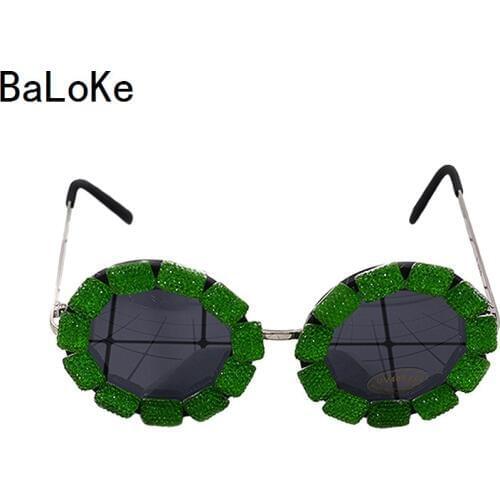 Retro Brand Design Female Baroque Sunglasses Flowers Full Frame Casual Sunglasses Fashion Women Vintage Round Glass Eyewear