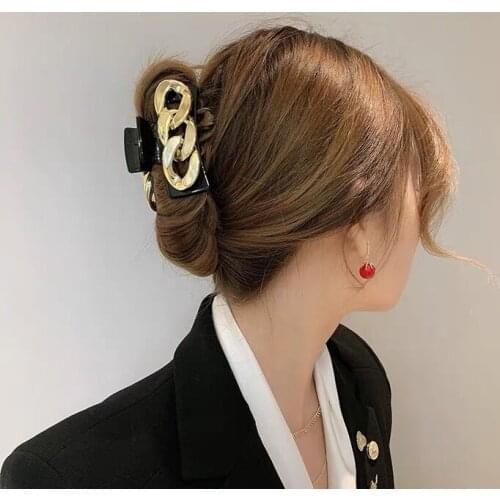 Geometric Twisted Gol Link Chain Hair Claws Large Square Shark Hair Clips Winter Vintage Hair Accessories for Women