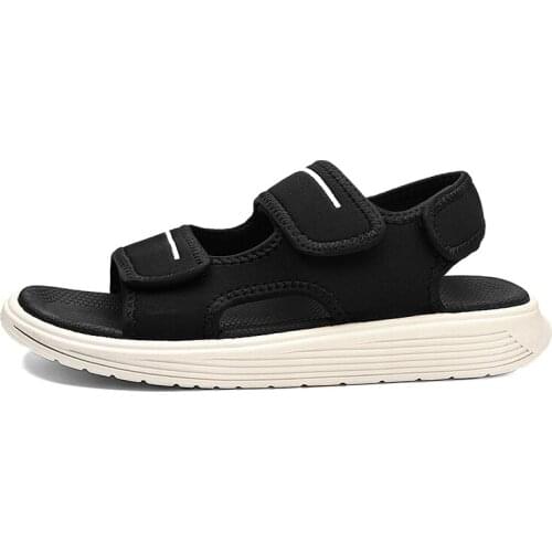 Mens casual sandals Comfortable and wearable Anti-skid in summer Fashion mens beach sandals