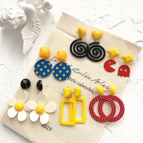 Japanese and Korean Resin Acrylic Flower Drop Earrings Unique Retro Hit Color Eardrop Geometric Clip Earrings Dangle Jewelry