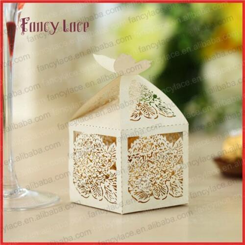 50pcs New Arrival Hot Sale Laser Cutting Flower Candy Box Paper Gift Packing Bags Chocolate Baptism Event Decoration Supplies