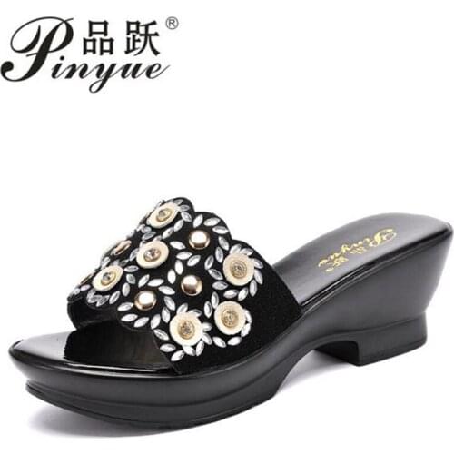 Women Slippers Ladies Summer Slippers Shoes Women Wedges Heels Fashion Rhinestone Summer Shoes Geuine Leather