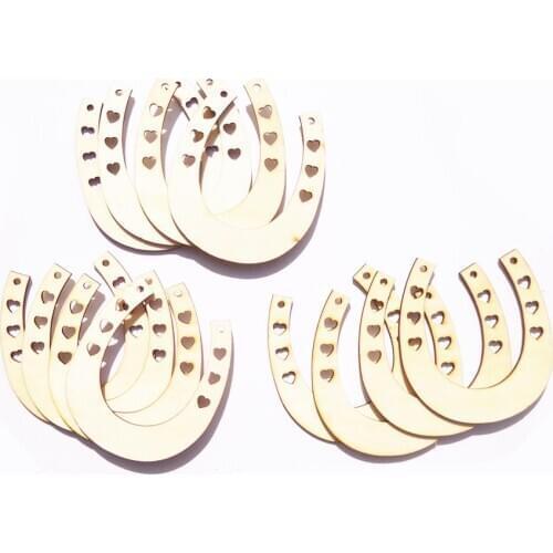 12x Wooden Unpainted Embellishment Craft Cut Horseshoes with Heart Cutout Pieces Crafting for DIY Craft Wedding Decor Accessory