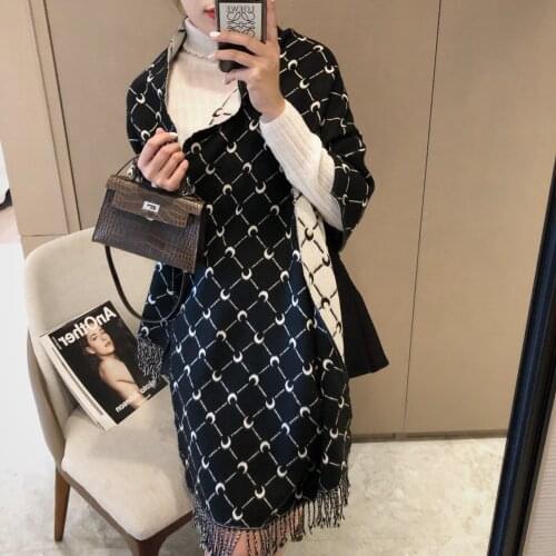 Extra Thick Warm Scarf for Women In Winter. Moon Design Temperament Scarf. Warm and Comfortable Cashmere Scarf