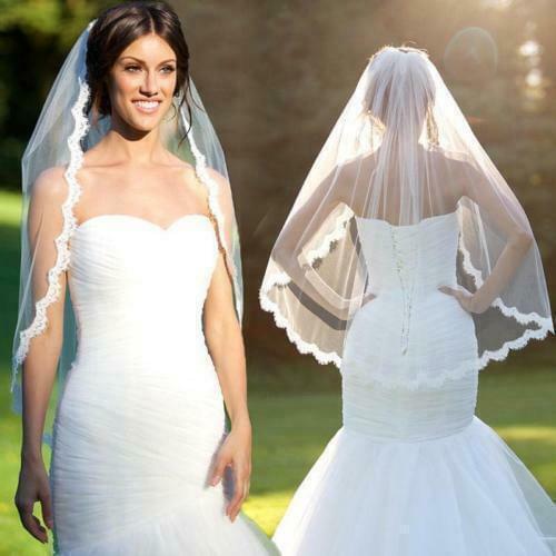 1 Layer Ivory Elbow Length Lace Edge Bridal Veil WITH Comb