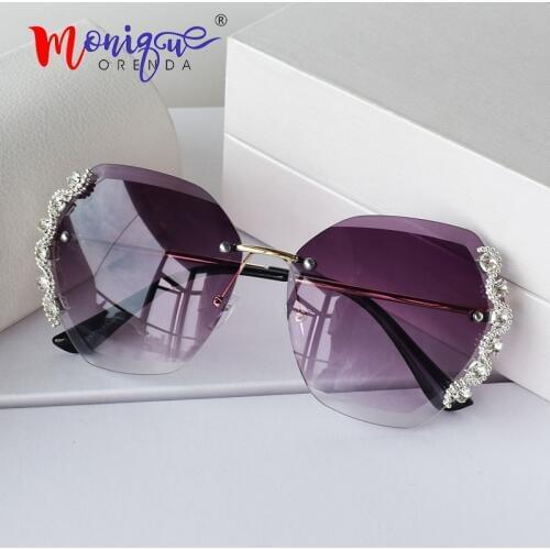 2019 Luxury sunglasses women wave rhinestone luxury designer diamond gradual rimless sun glasses female shades trend new oculos
