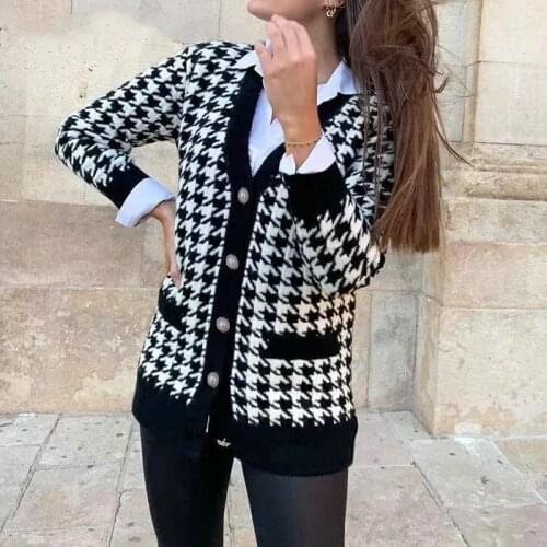Women Loose V Neck Black Houndstooth Cardigan Long Sleeve Button Down Knitted Sweater Autumn Winter