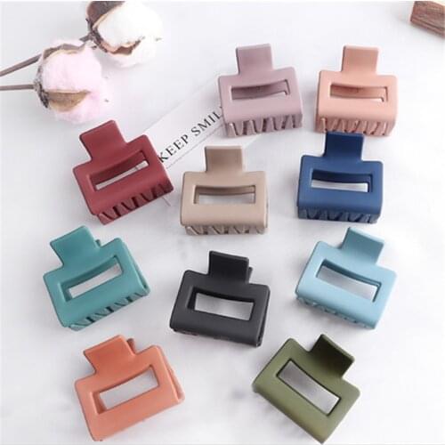 2020 Women Girls Geometric Hair Claw Clamps Hair Crab Acrylic Hollow Hair Clip Claws Solid Color Accessories Hairpin 10Colors