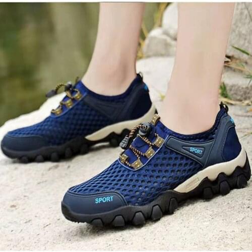 2021 Summer Men Net Shoes Breathable Mesh Surface Lightweight Non-Slip Hiking Shoes Outdoor Wading Shoes Casual Sports Men Shoes