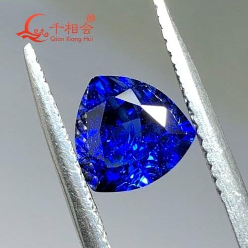 Trillion shape sapphir e blue color natura l cut including minor cracks and inclusions corundum loose gem stone