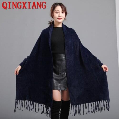2020 Women Embroidered Grey Poncho Capes Big Faux Fox Fur Collar Cardigan Warm Big Pendulum Loose Long Batwing Sleeves Fur Coat