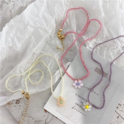Bohemian Vintage Color Beaded Flower Crystal Necklace Summer Beach Pendant for Women Fine Choker Jewelry Accessories