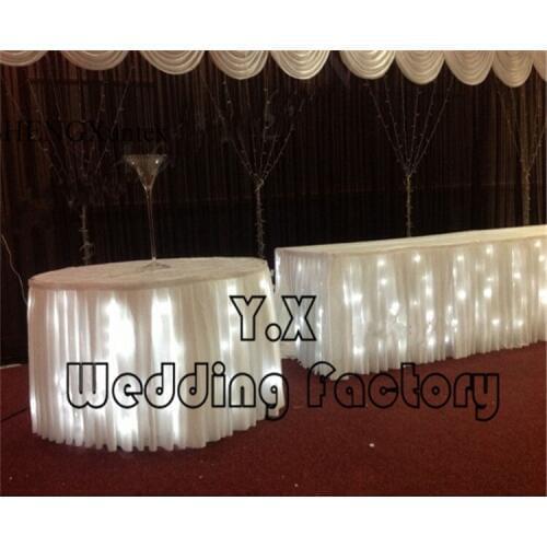White Color Ice Silk Table Skirt With Led Light For Wedding Event Table Cloth Decoration