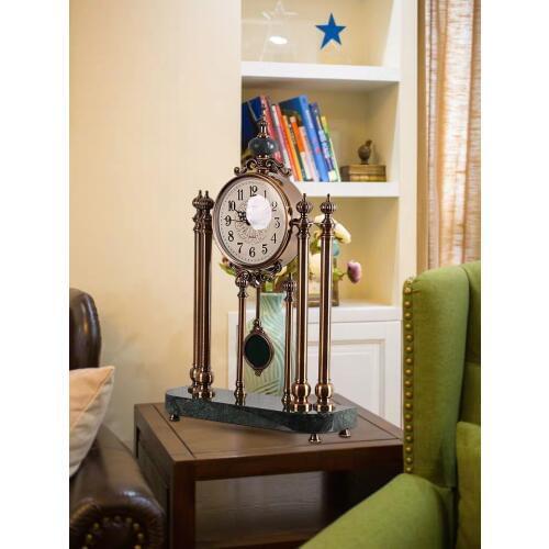 Big seat clock, living room clock, pendulum, American creative fashion, home desk clock, bedroom mute European Desk Clock