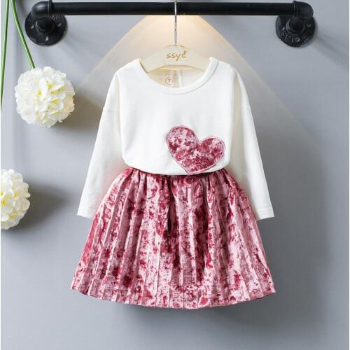 2017 New Styles Baby Girl Fashion Clothing Set Princess Suits,long Sleeved Sweatshirt+Velvet Pleated Skirts 2pcs Suits Outfits