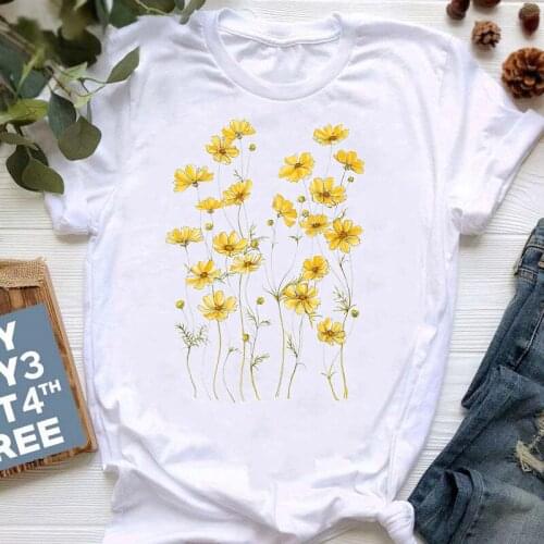 Yellow Cosmos Flowers Print Tshirts WomenS Clothing Funny T Shirt Female Aesthetic Clothes Harajuku Shirt Summer Tops Tee