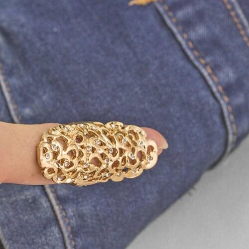 New Fashion Retro Exaggerate Hollow Out Crystal Gold Color Big Knuckle Rings For Women Jewelry Gifts Long Wedding Rings