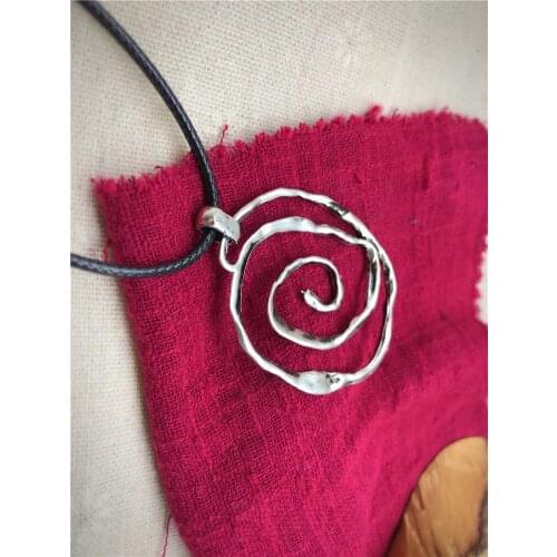 Antique Metal Concentric Circles Pendant Necklace Fashion Jewelry for Women Girl Wedding Gift 2020