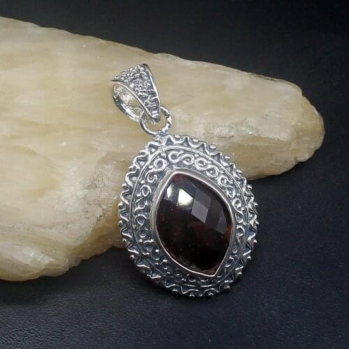 Gemstonefactory Jewelry Big Promotion 925 Silver Dazzling Purple Amethyst Women Ladies Mom Gifts Necklace Pendant 20213840