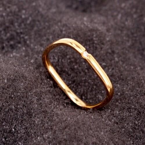 Hot Selling Stainless Steel Jewelry Square Shape Crystal Ring For Love Woman Ring Party Gift Wholesale R701