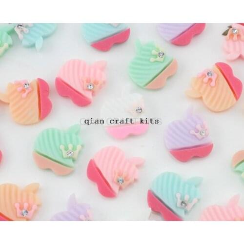 200pcs medium rhinestone mixed cute adorable Apple w/ crown resin Cabs 20mm Resin Cabochon Scrapbooking,Crafts