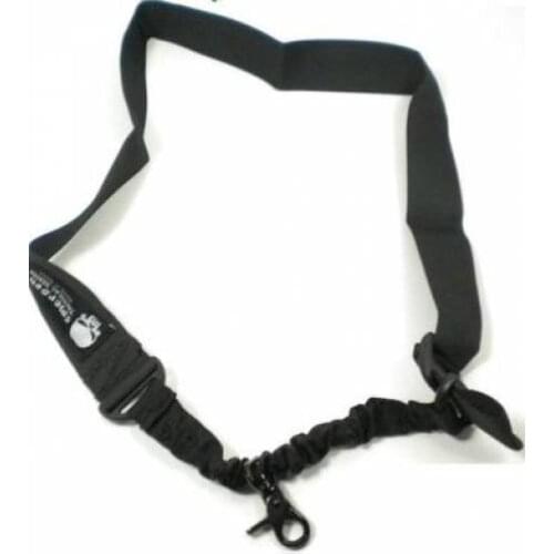 1 paragraph black belt airsoft to emerson with elastic and metal carabiner