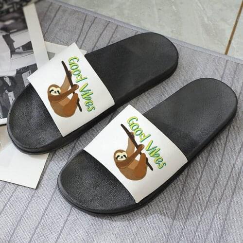 Monkey Climbing Tree Cute and Funny Pattern Outdoor Flip Flops Summer Beach Fashion Open Toe Slippers Womens Non-slip Slides