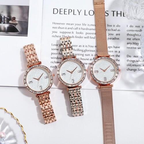 Women Watches Luxury Rhinestone Shiny Round Dial Quartz Watch Wrist Watches for Women Wristwatches Ladies Watch montre femme