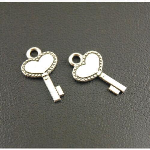 50 pcs Silver Color Lovely Small Heart Key Charms DIY Metal Bracelet Necklace Jewelry Findings 18x10mm A57